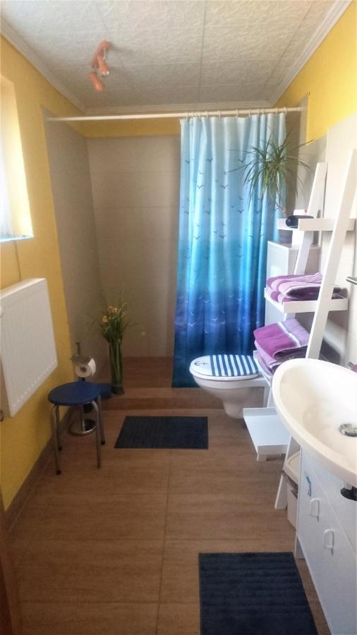 Ferienwohnung Neuensien Sellin  外观 照片